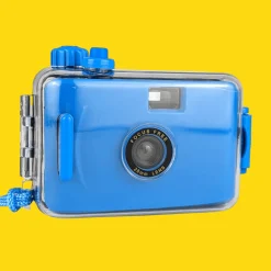 Blue Underwater Focus Free 35mm Point and Shoot Film Camera Reusable
