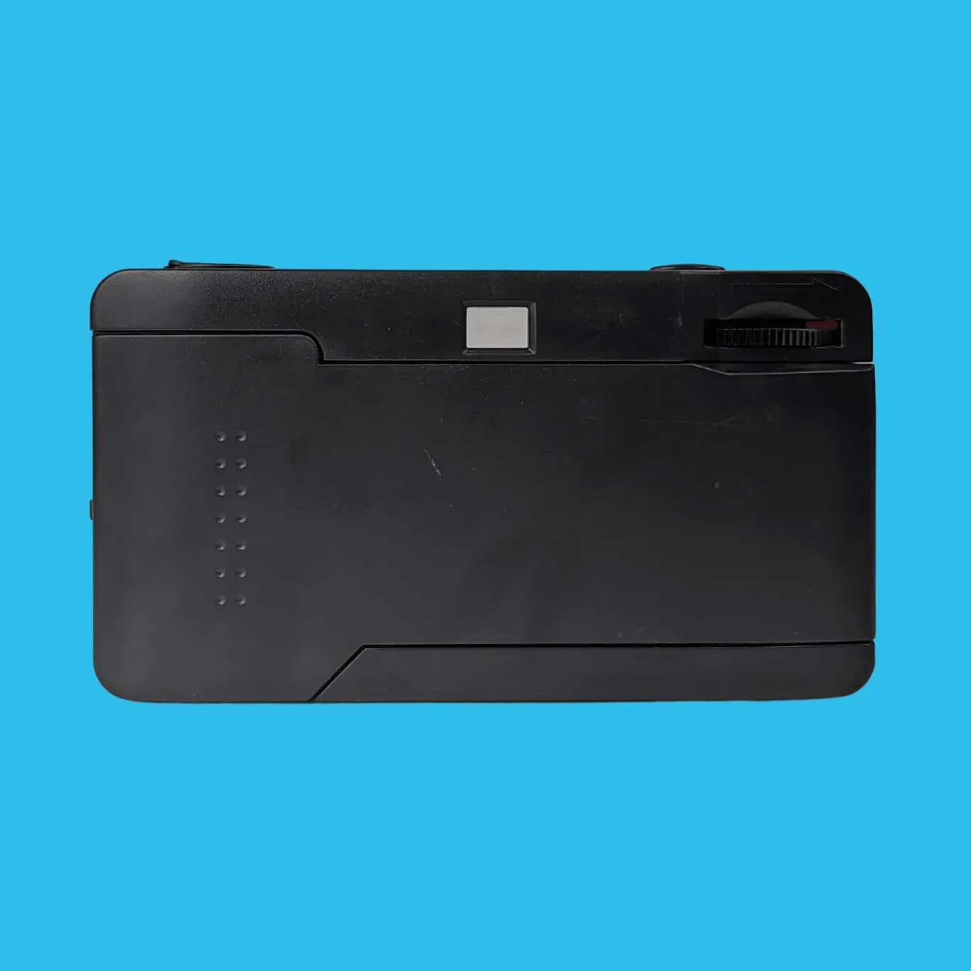 Brand New KUGO 35mm Film Camera Reusable Point And Shoot - Red