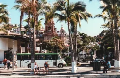 Canon EOS 600 / EOS 630 35mm SLR Film Camera - Body Only