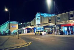 Canon Sure Shot Sleek 35mm Film Camera Point and Shoot