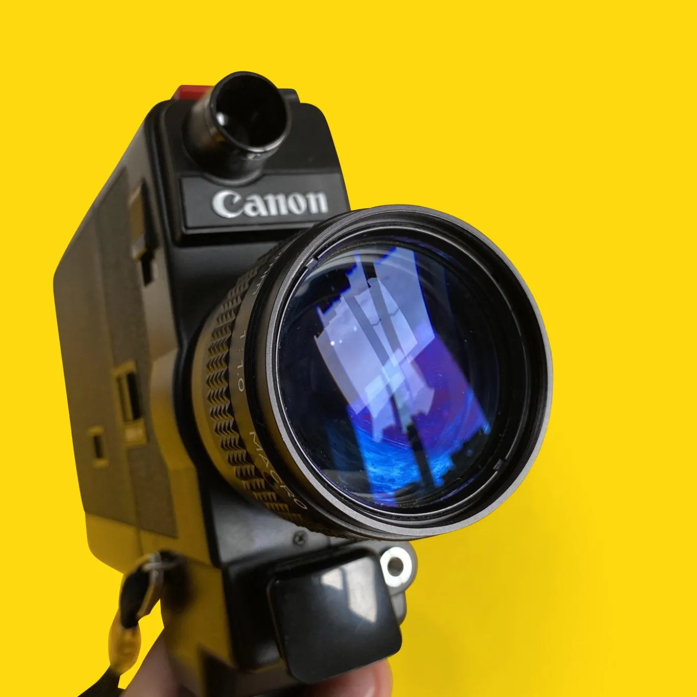 Canon 310XL Super 8 Vintage Cine Camera