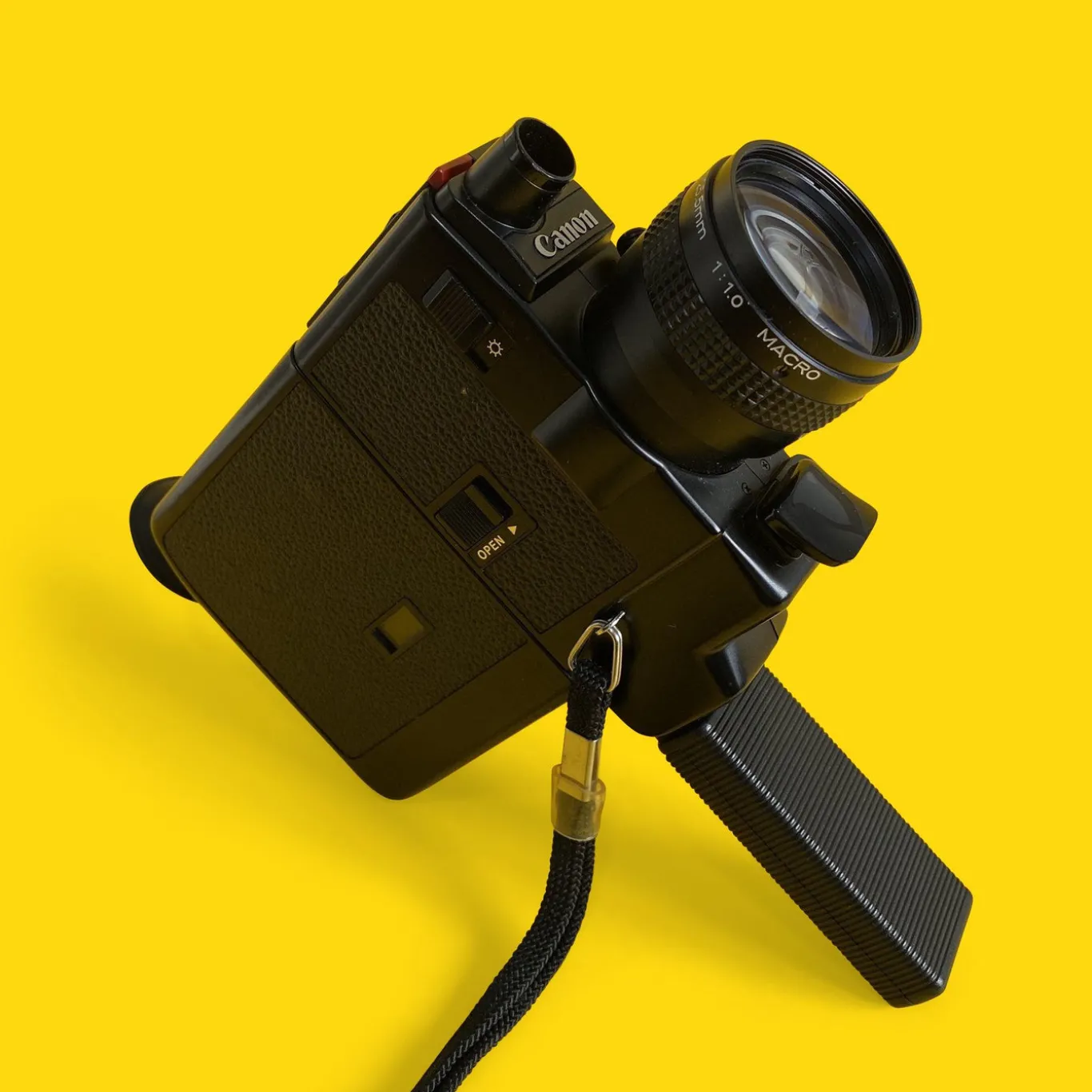 Canon 310XL Super 8 Vintage Cine Camera