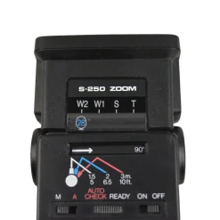Chinon S-250 Zoom External Flash Unit