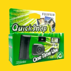 FujiFilm QuickSnap 35mm Disposable Colour Film Camera