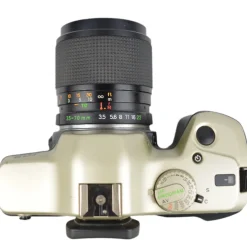 Kyocera Yashica 109 with Yashica 35-70mm f3.5 Zoom Lens