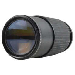 Makinon MC 80-200mm f4.5 Zoom Lens