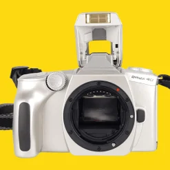 Minolta Dynax 40 Automatic 35mm SLR Film Camera - Body Only