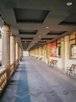 Minolta Dynax 500si Automatic 35mm SLR Film Camera - Body Only