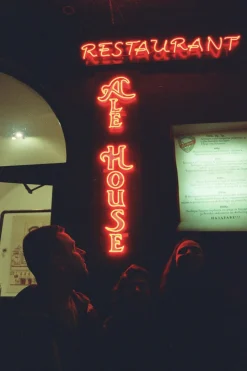 Minolta Dynax 505si Super Auto SLR 35mm Film Camera with 35mm - 80mm Lens