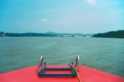 Minolta Dynax SPxi Automatic 35mm SLR Film Camera w/ Auto Zoom Lens