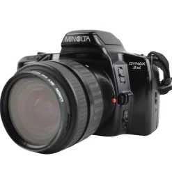 Minolta Dynax 3xl Point and Shoot with Tamron 28-70mm f3.5 Zoom Lens