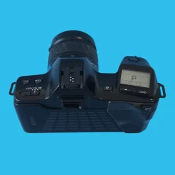 Minolta Maxxum 7000i Automatic SLR 35mm Film Camera with Minolta AF 35mm-105mm Zoom Lens