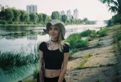 Minolta Riva AF35C 35mm Film Camera Point and Shoot