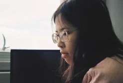 Minolta Riva Zoom 125 35mm Film Camera Point and Shoot