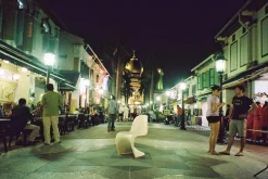 Minolta Riva Zoom 75W 35mm Film Camera Point and Shoot