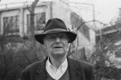 Minolta SR-1 SLR 35mm Film Camera with lens