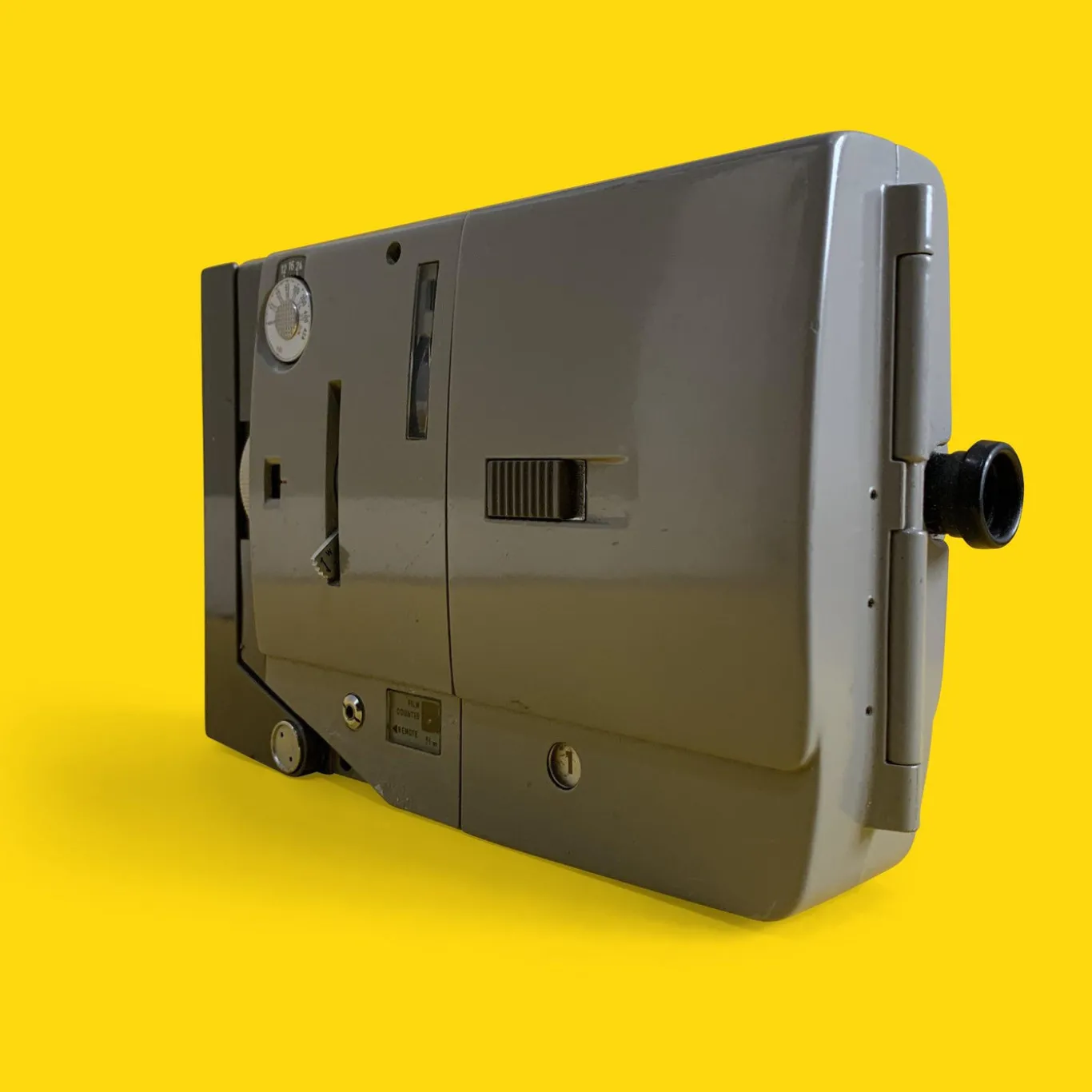 Minolta Vintage 8mm Movie Cine Camera