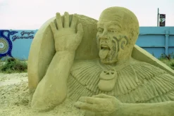 Miranda 24mm f/2.8 Macro Camera Lens