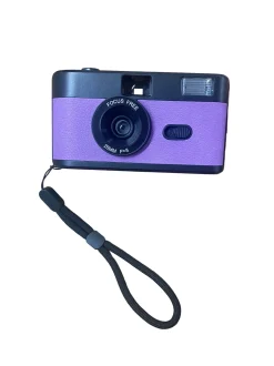 35MM REUSABLE FILM CAMERA WITH FLASH - BLACK & PINK