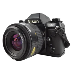 Nikon F-501 AF with Nikkor 35-70mm f3.3 Zoom Lens