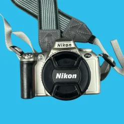 Nikon F55 35mm SLR Film Camera w/ 28-80mm lens