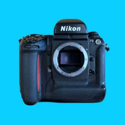 Nikon F5 35mm SLR Film Camera - Body Only