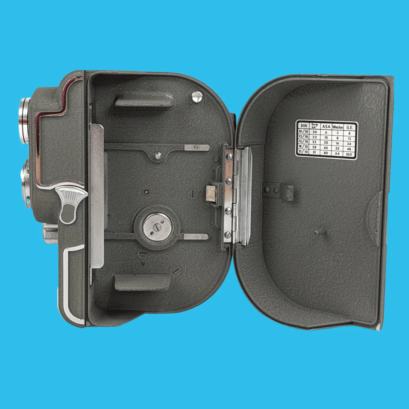 Nizo Exposomat 8 Vintage 8mm Movie Cine Camera With Original Case