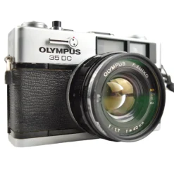 Olympus 35 DC 40mm f1.7 Point and Shoot