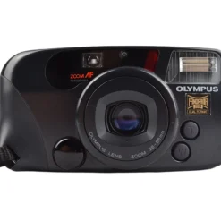 Olympus Infinity Zoom 220 Panorama 28-56mm Zoom Point and Shoot