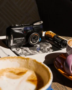 Olympus Mju ii Zoom 80 35mm Film Camera Point and Shoot