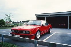 Olympus OM-10 SLR 35mm Film Camera w/ f/1.8 50mm Lens + Manual Adapter