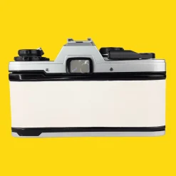 Olympus OM10 White Leather Vintage 35mm Film Camera w/ F/1.8 50mm Lens