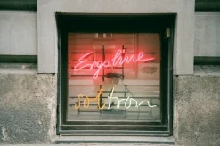 Olympus Superzoom 76S 35mm Film Camera Point and Shoot