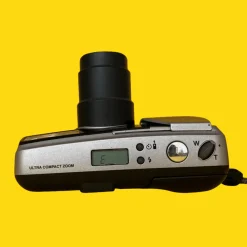 Olympus Superzoom 800S 35mm Film Camera Point and Shoot