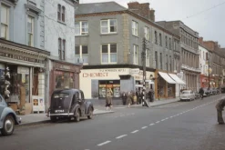 Pentax Espio 120 35mm Film Camera Point and Shoot