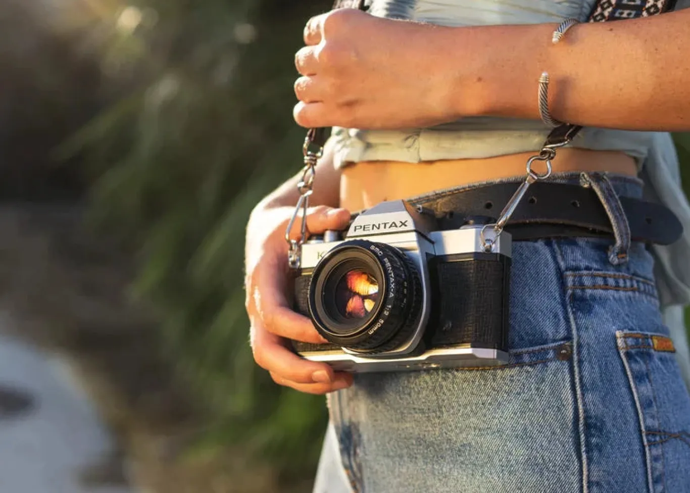 Pentax K1000 Vintage SLR 35mm Film Camera with Pentax f/2 50mm Prime Lens