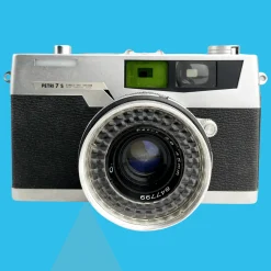 Petri - 7S. 35mm Rangefinder With 45mm F2.8 Lens