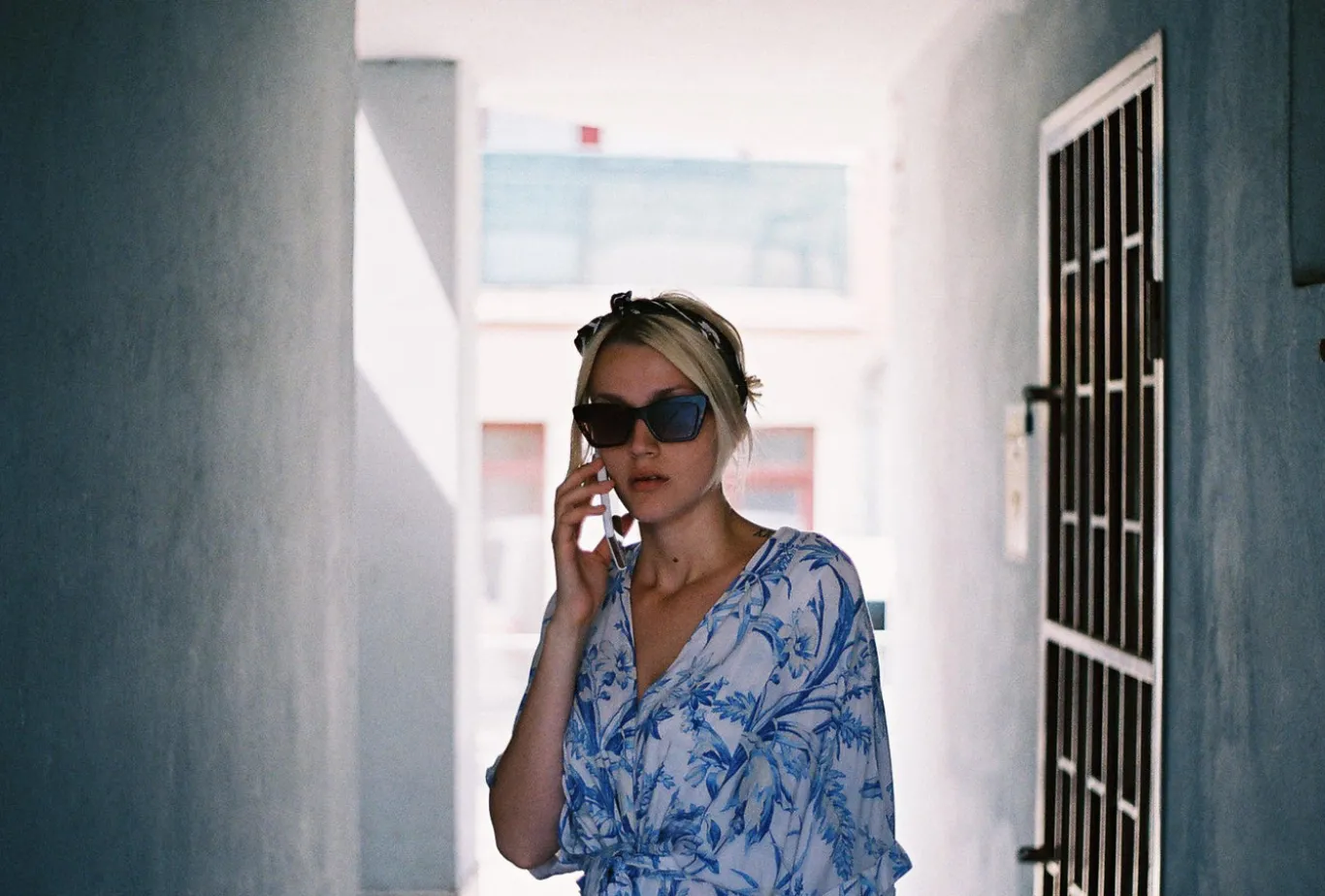 Praktica B100 Vintage35mm SLR Film Camera with Prime Lens