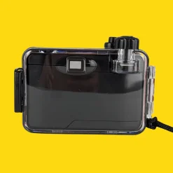 Red Underwater Focus Free 35mm Film Camera Point and Shoot