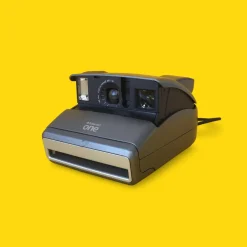 Retro Polaroid ONE 600 Instant Film Camera