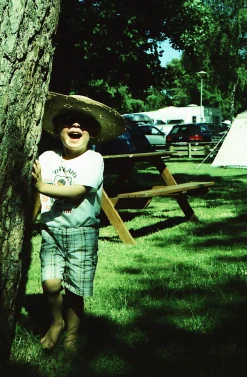 Ricoh KR-10 35mm Film Camera w/ 50mm Lens