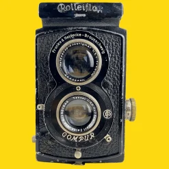 Rollieflex Old Standard 621 With 75mm F3.8 Lens. TLR 6X6 Medium Format Film Camera.