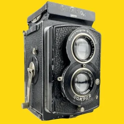 Rollieflex Old Standard 621 With 75mm F3.8 Lens. TLR 6X6 Medium Format Film Camera.