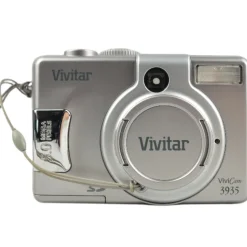 Vivitar ViviCam 3935 7.8-23.4mm Zoom f2.7 Digital Compact