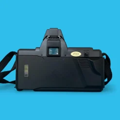 Yashica 230-AF Auto 35mm Film Camera w/f1.8 50mm Lens and Flash